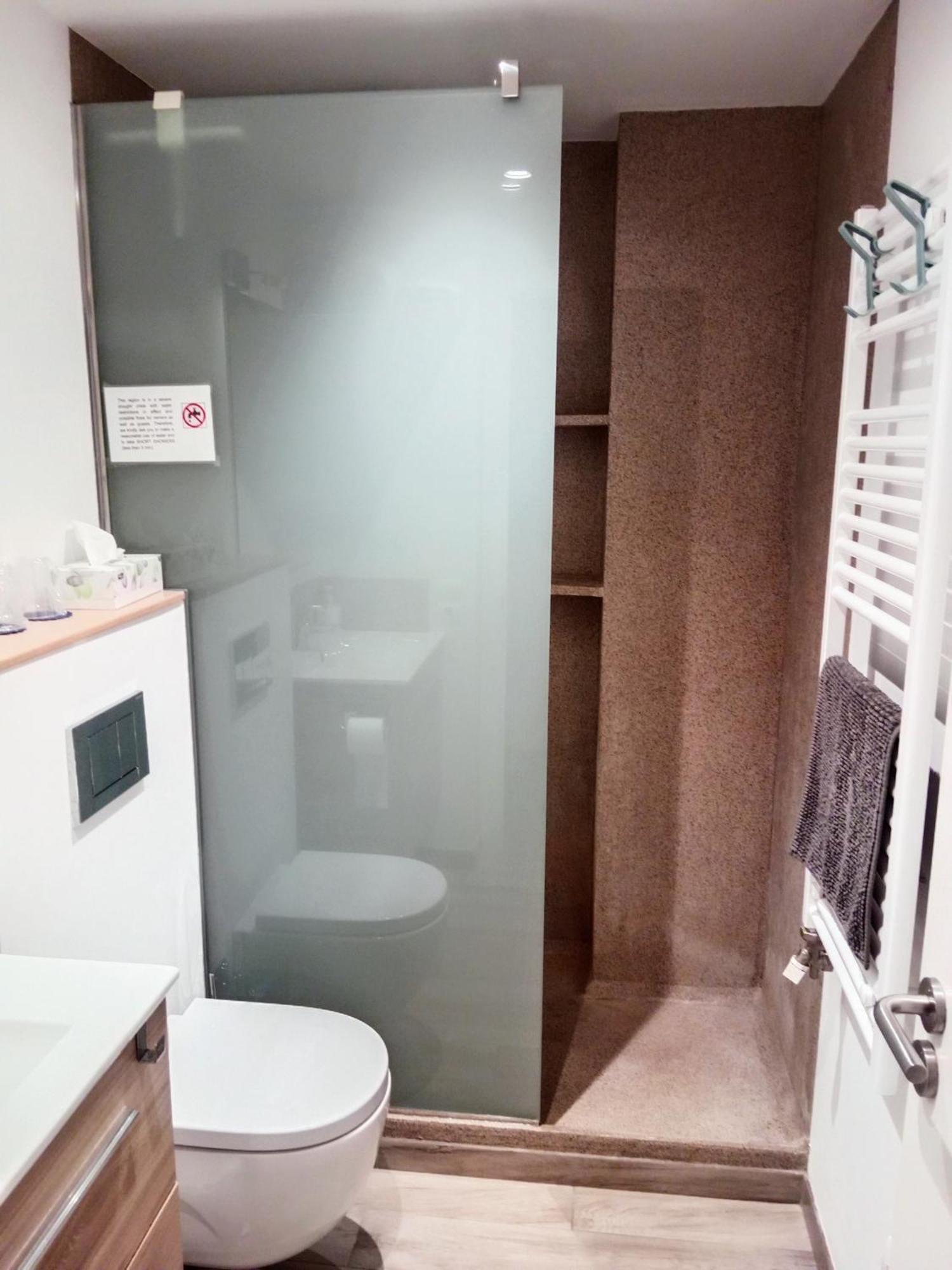 Apartament Cortey カレリャ・デ・パラフルジェリ エクステリア 写真